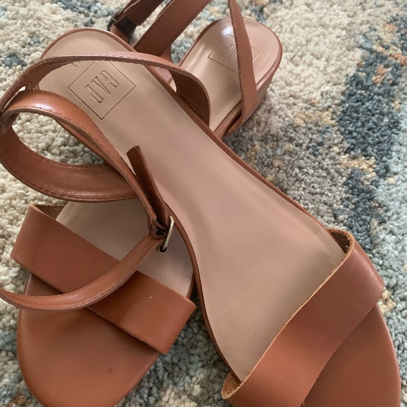 Shoes - Picture 2 of 3